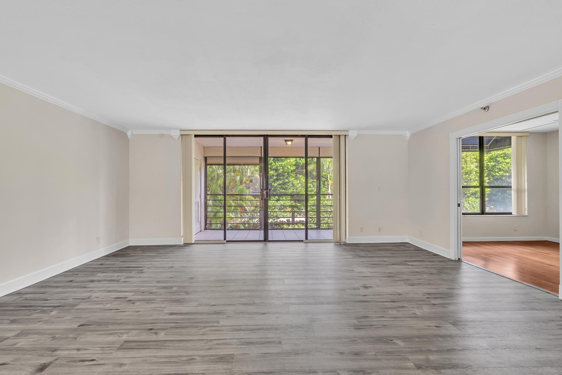 Unit 202 photo 18