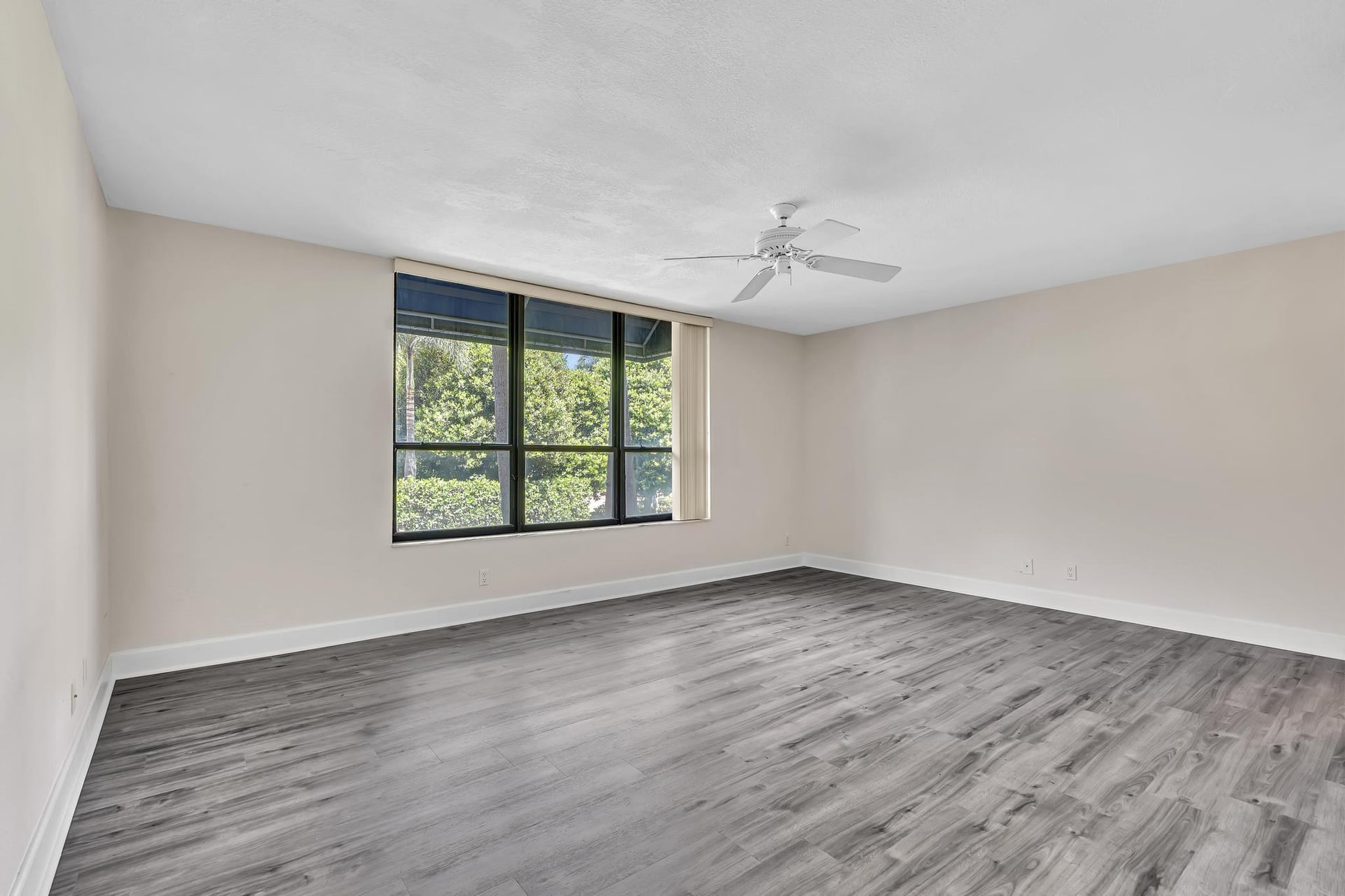 Unit 202 photo 35