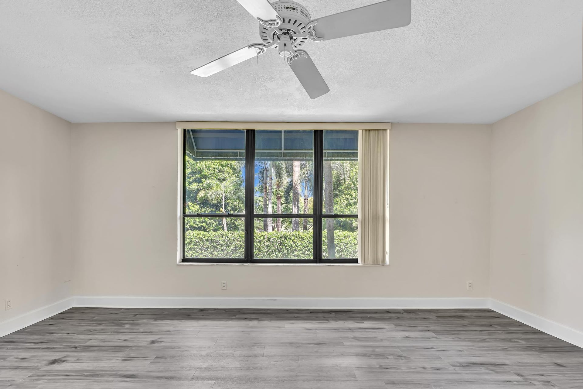 Unit 202 photo 39