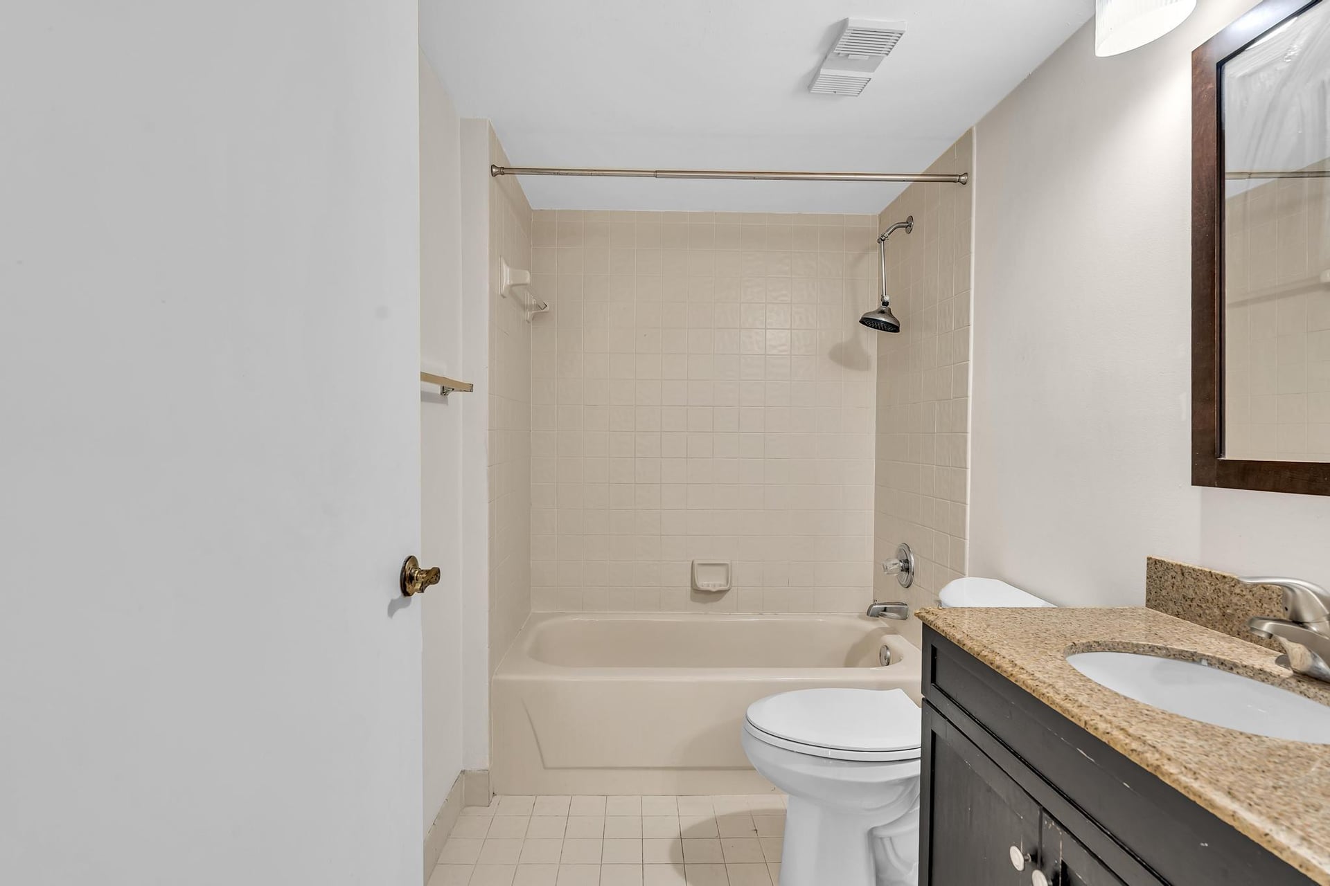 Unit 202 photo 45