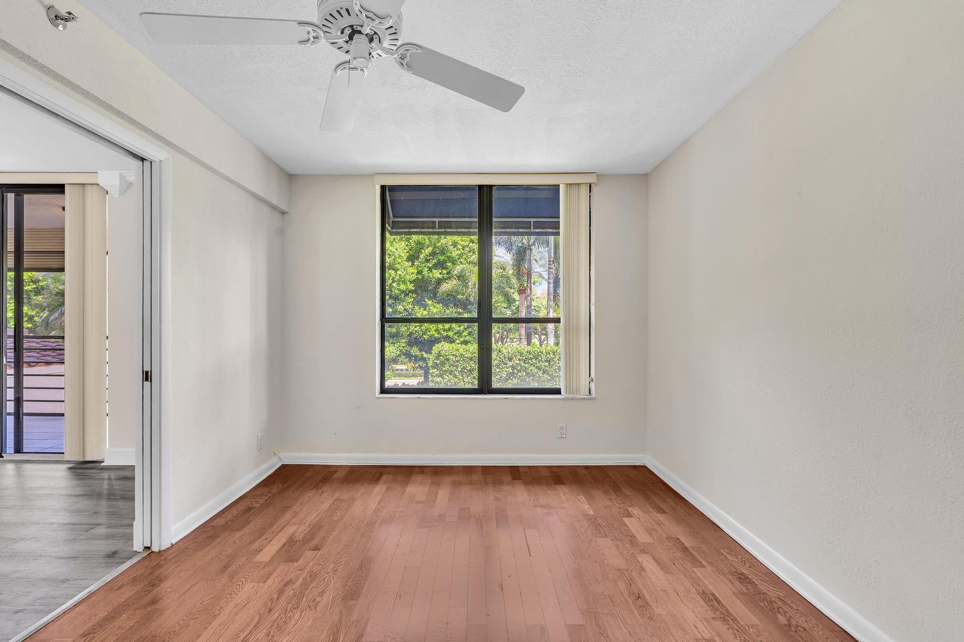 Unit 202 photo 47