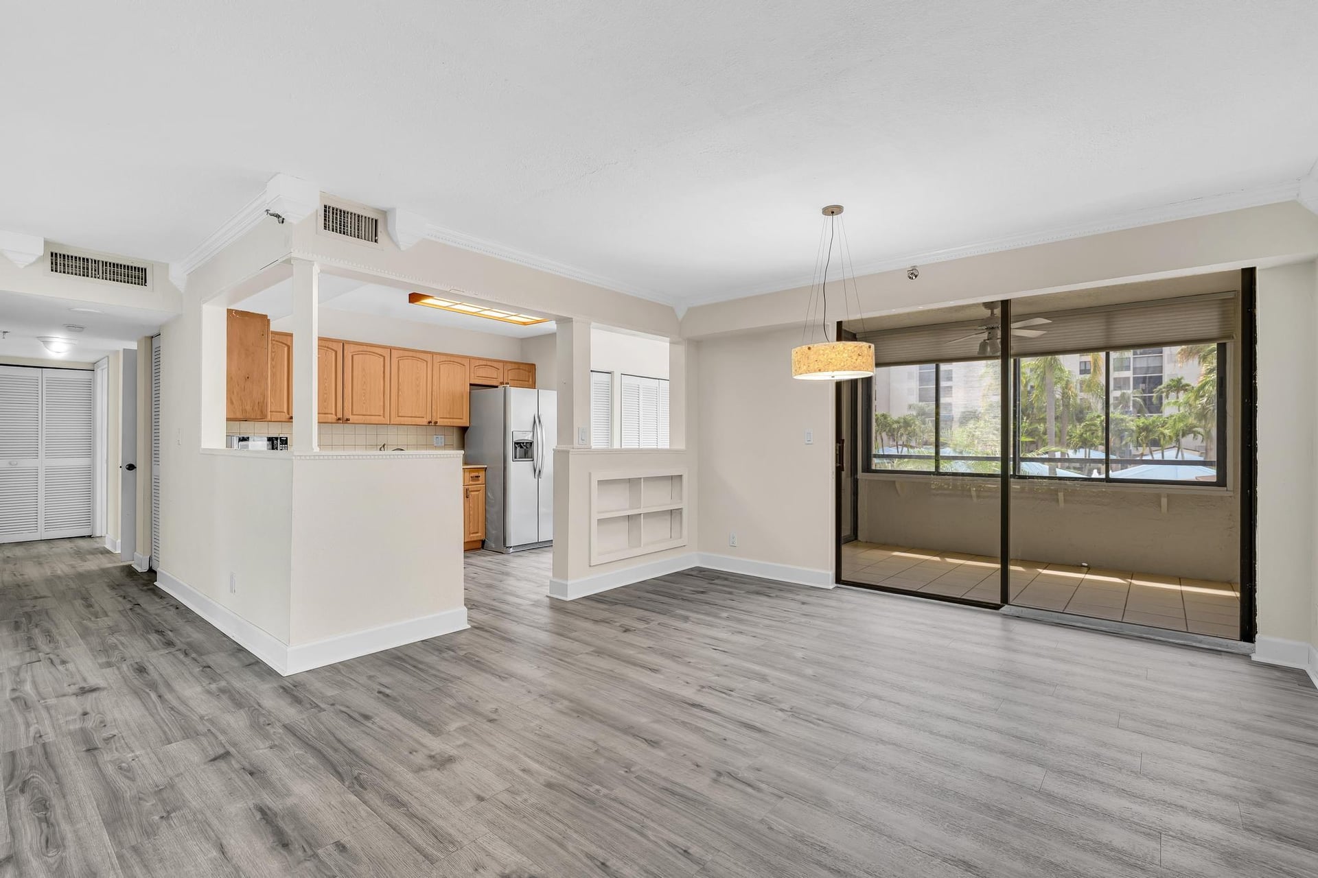 Unit 202 photo 66