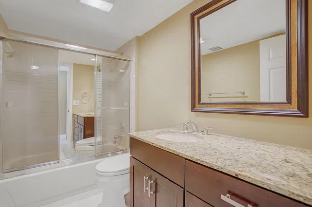 Unit 105 photo 13