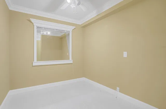 Unit 105 photo 15