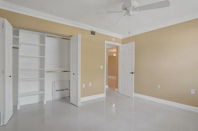 Unit 105 photo 21