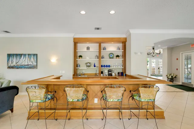 Unit 8106 photo 27
