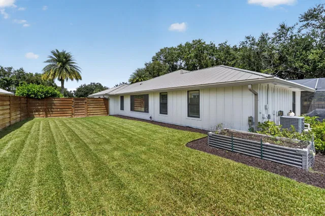 Residence photo 19