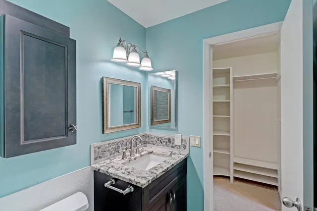  Unit 212d photo 13