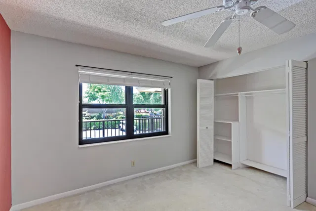  Unit 212d photo 21