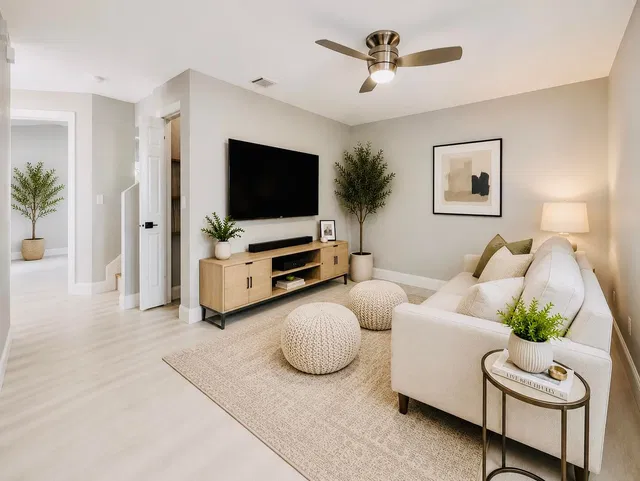 Residence photo 32
