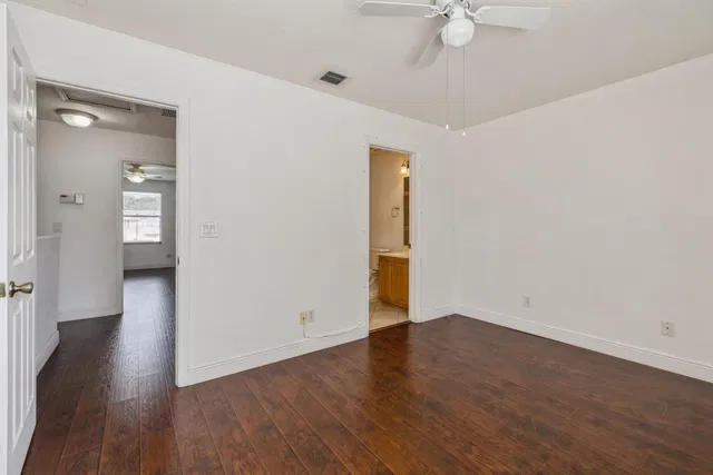 Residence photo 9