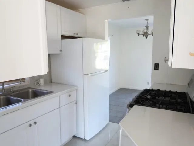 West Palm Beach Residence photo 2