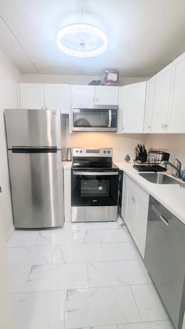 Residence photo 5