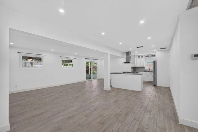  Residence photo 7