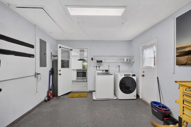  Residence photo 26
