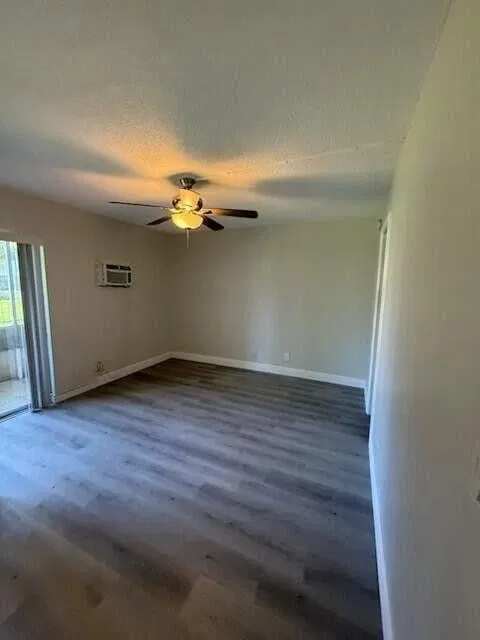 Residence photo 8