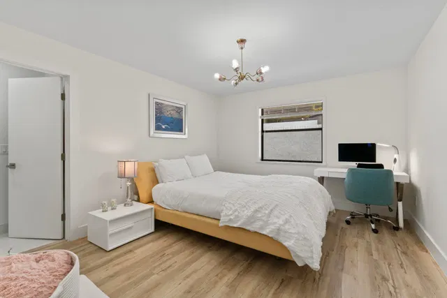  Residence photo 17