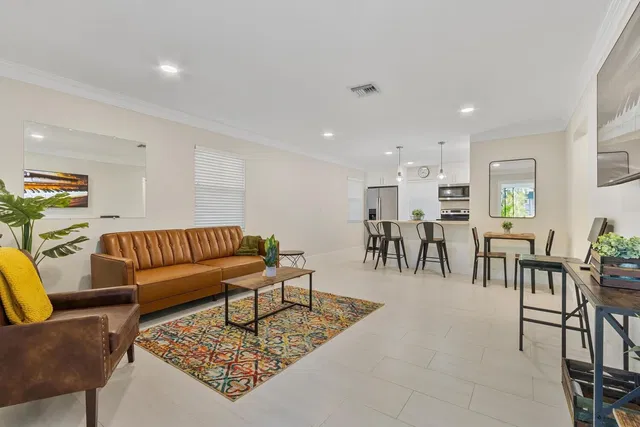 Residence photo 7
