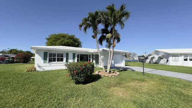 Residence photo 2