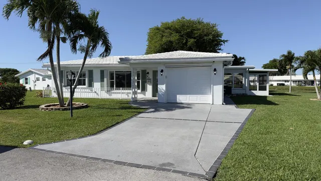 Residence photo 4