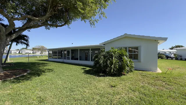 Residence photo 9