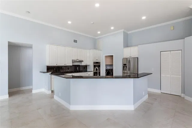 Residence photo 9