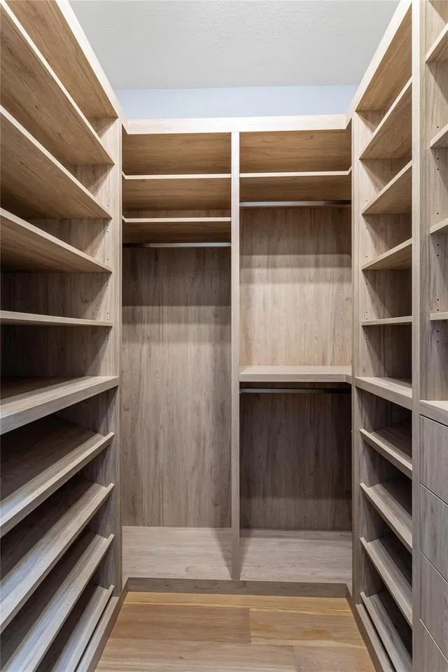Residence photo 32