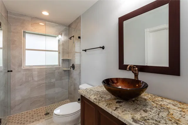 Residence photo 42