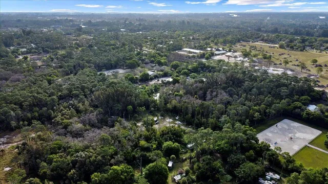 Residence photo 6