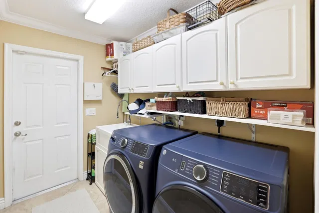 Residence photo 25