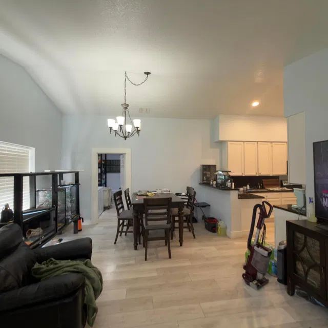 Residence photo 6