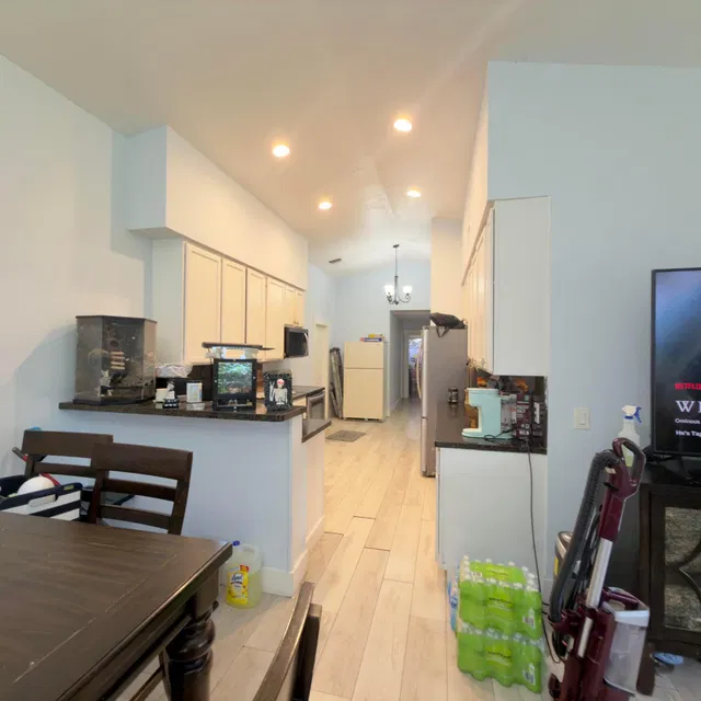 Residence photo 7