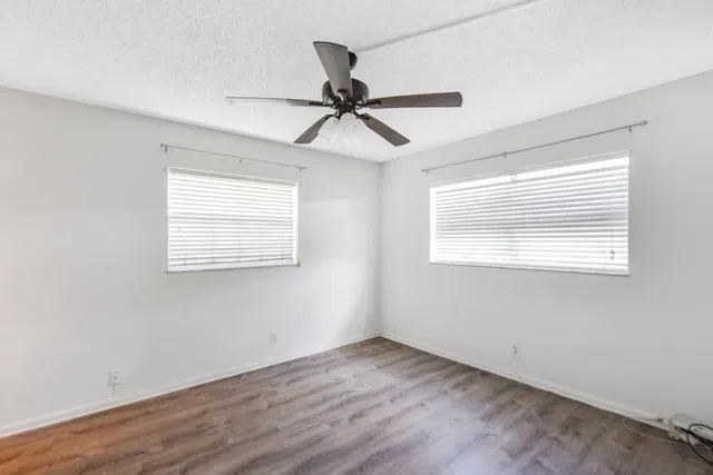 Unit 210 photo 6