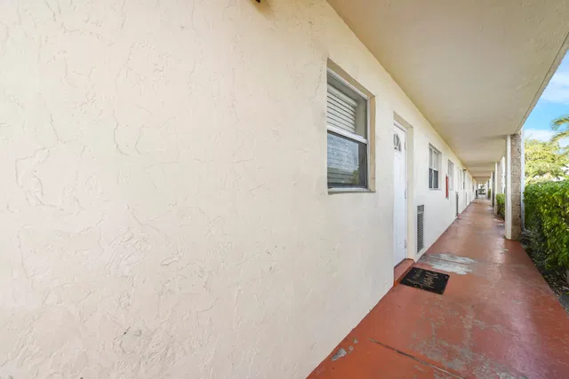 Unit 210 photo 15