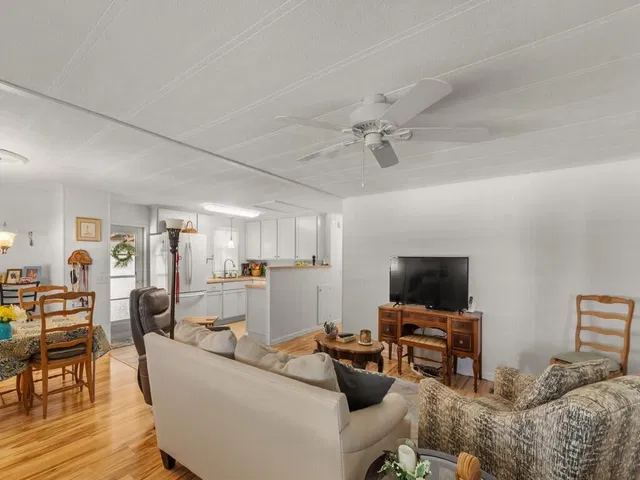 Residence photo 10