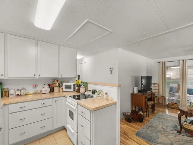 Residence photo 14