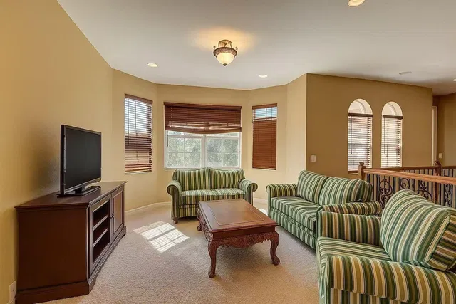 Residence photo 24