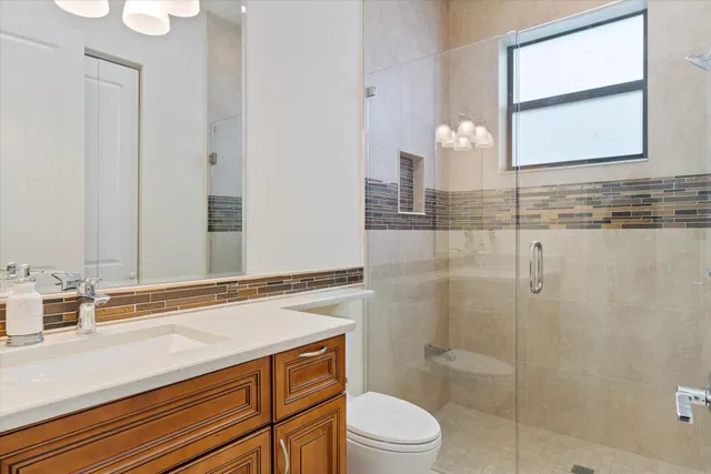 Residence photo 32