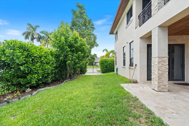 Residence photo 44
