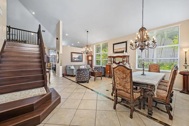 Residence photo 2