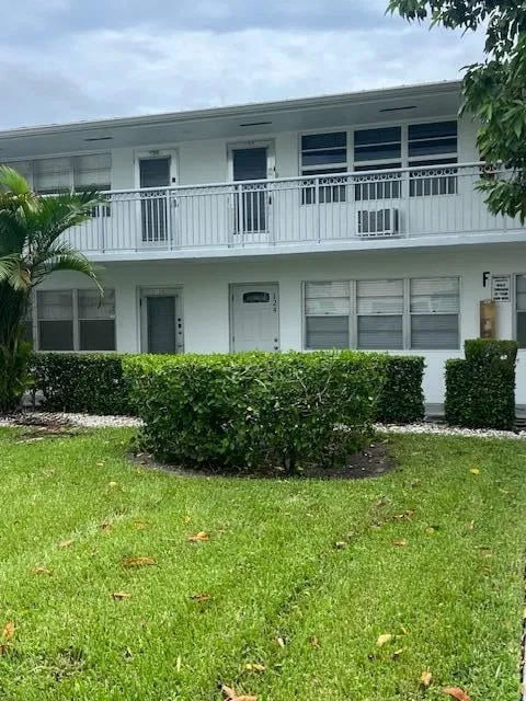 Residence photo 15