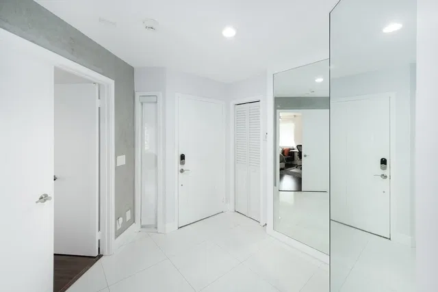 Residence photo 5