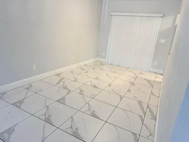 Residence photo 21