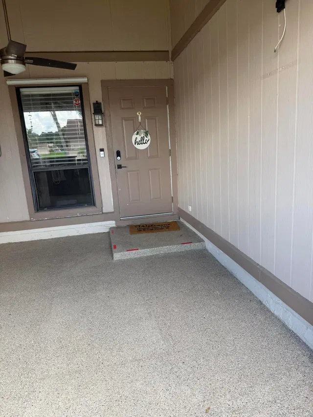 Unit 24 photo 3