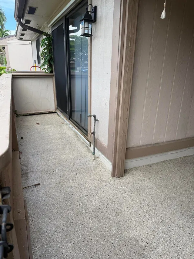 Unit 24 photo 4