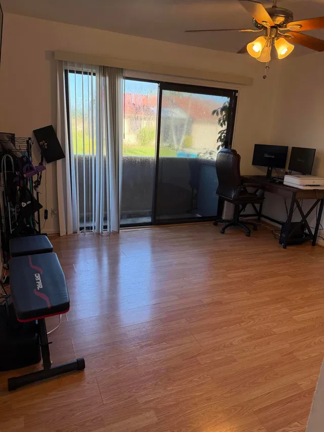 Unit 24 photo 14