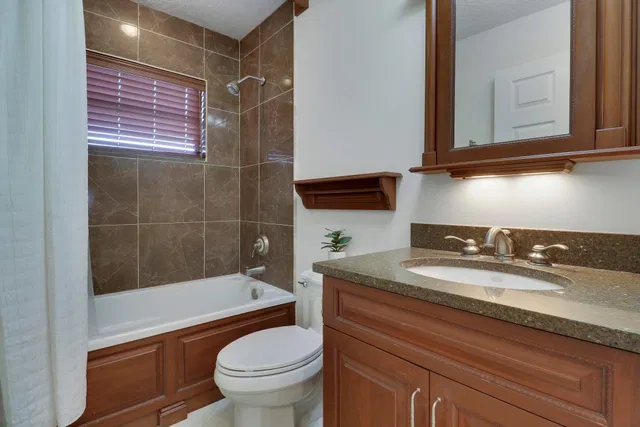 Residence photo 26