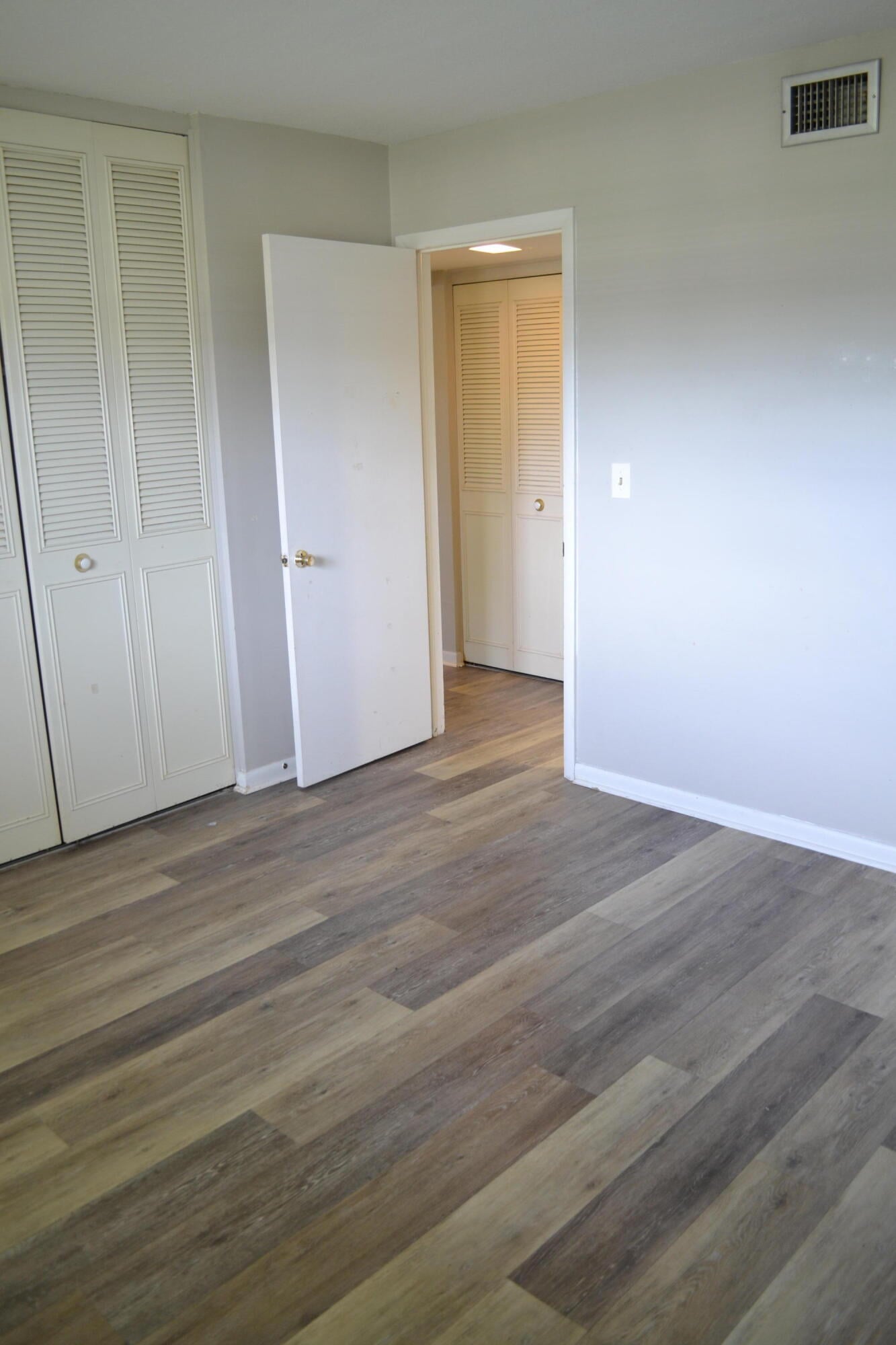  Unit 2-106 photo 11