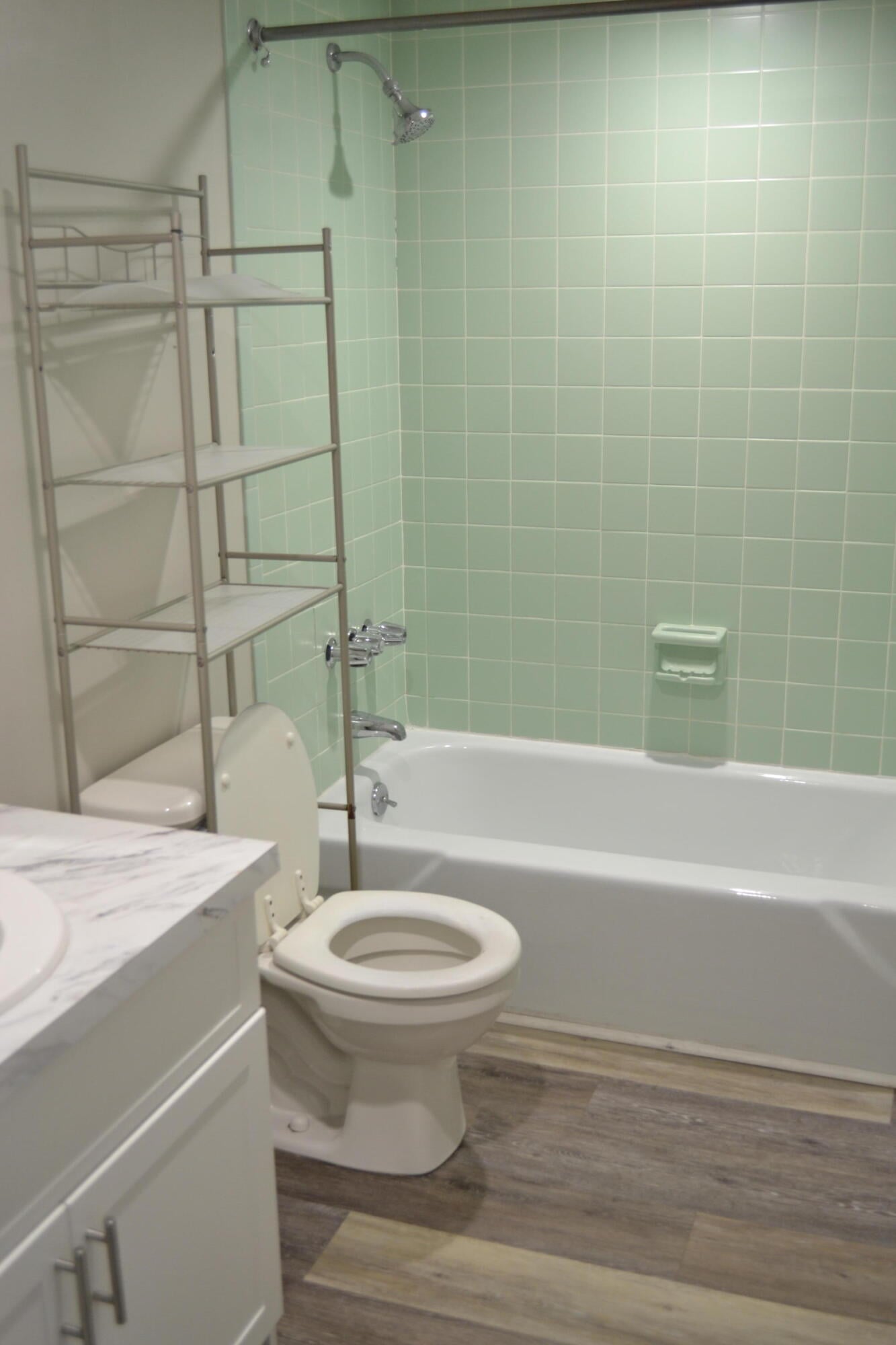  Unit 2-106 photo 18