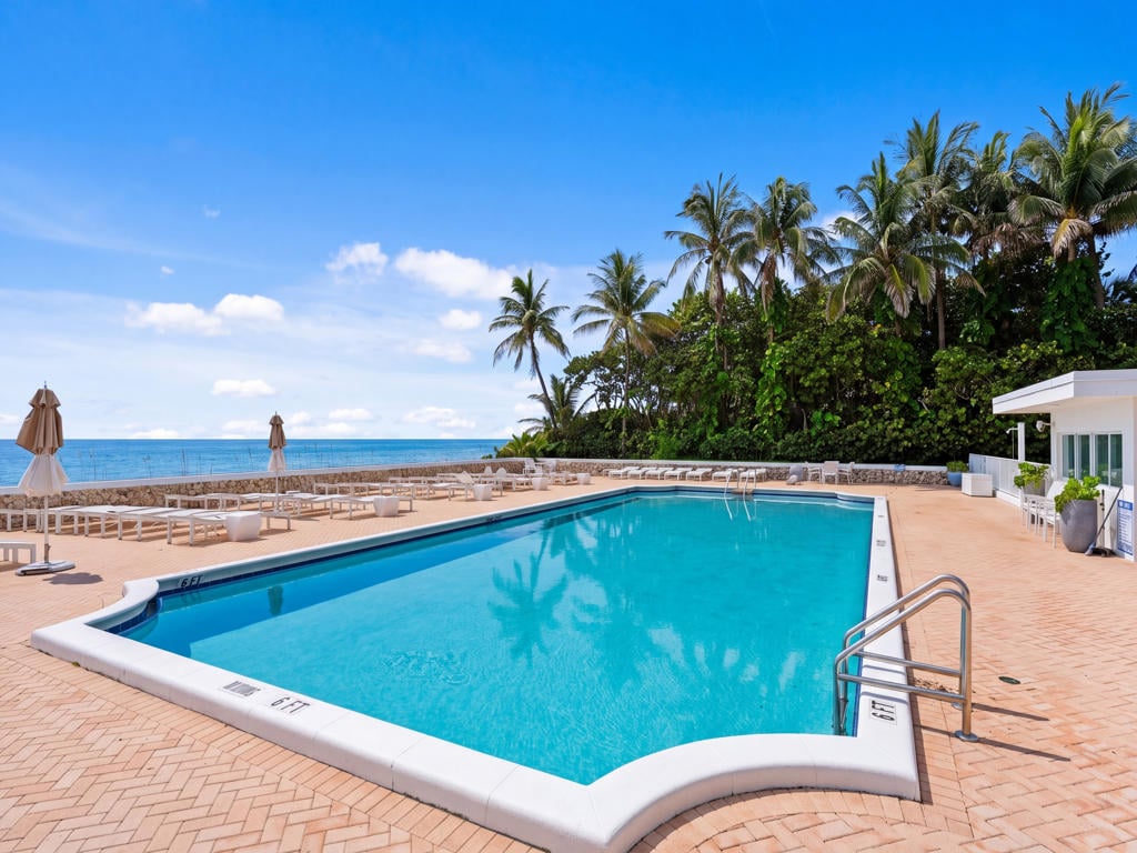 2295 S Ocean Palm Beach Unit 314 photo 17